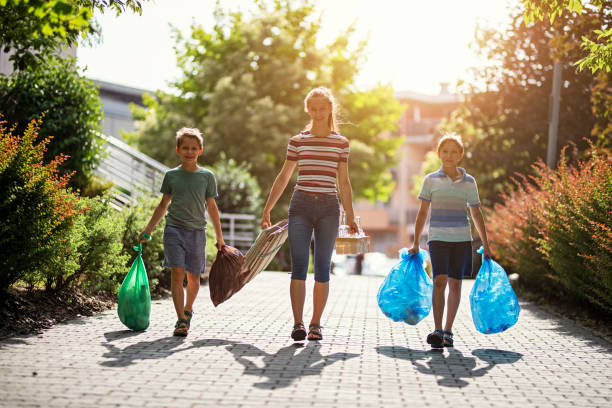 Best Garage Cleanout Services  in Lakewood, IL